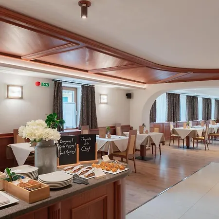 Hotel Cavalletto 3*